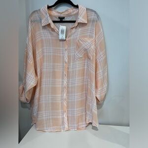 Torrid 3 Peach blouse with pink stripes